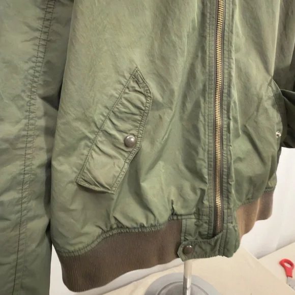 J.Crew Wallace & Barnes Bomber Flight Jacket- Olive Green- Men’s Large - Picture 3 of 5